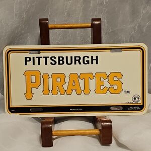 VTG - 1992 MLB Pittsburgh Pirates License Plate - Black and Gold - Plastic